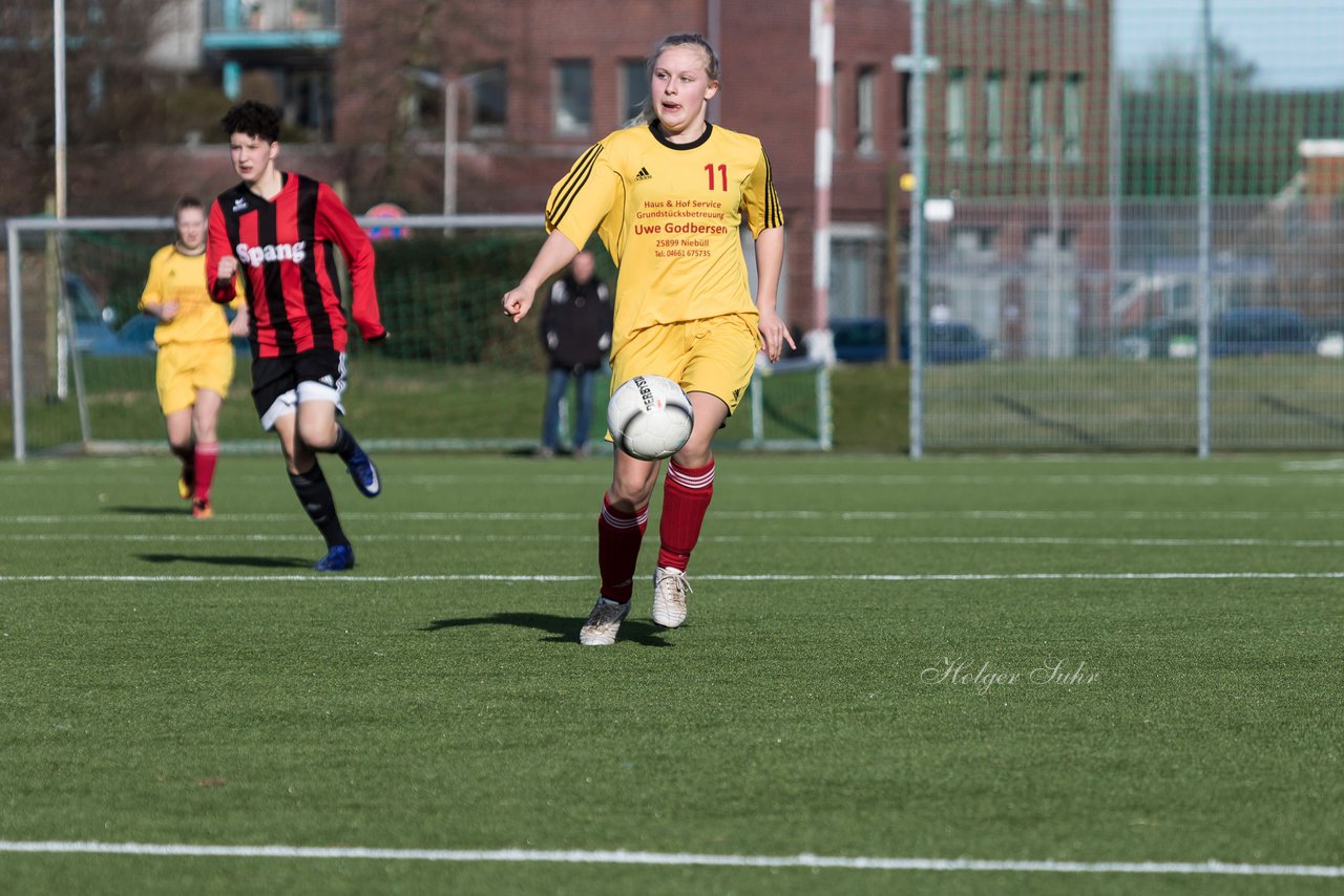 Bild 186 - B-Juniorinnen SG Weststeinburg/Bei - SV Fisia 03 : Ergebnis: 1:2